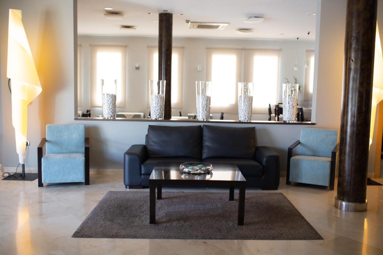 Hotel El Trebol Carboneras Kültér fotó